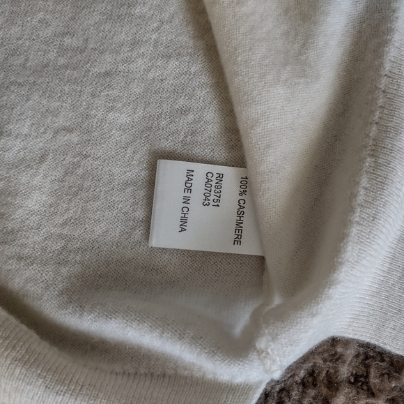 InCashmere Sleeveless Cashmere Sweater Top NWT - Picture 6 of 6